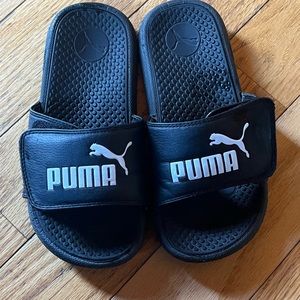 PUMA Boys SLIDES